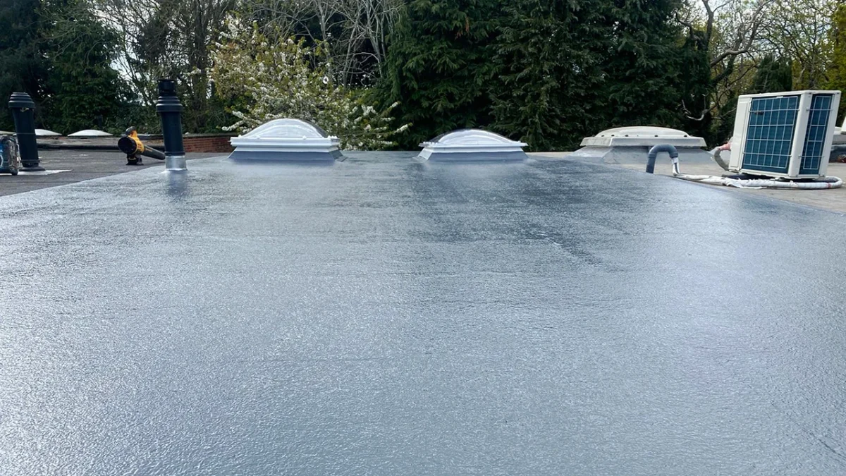 Roof drainage by Roofsan on a commercial building